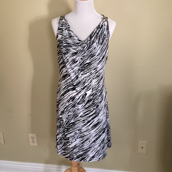 Sexy Summer Dress w/metal embellishments - Picture 1 of 10
